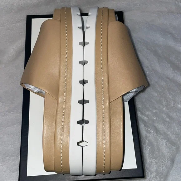 NWT J/SLIDES BIBBY Nude Leather Sandal - Picture 13 of 15